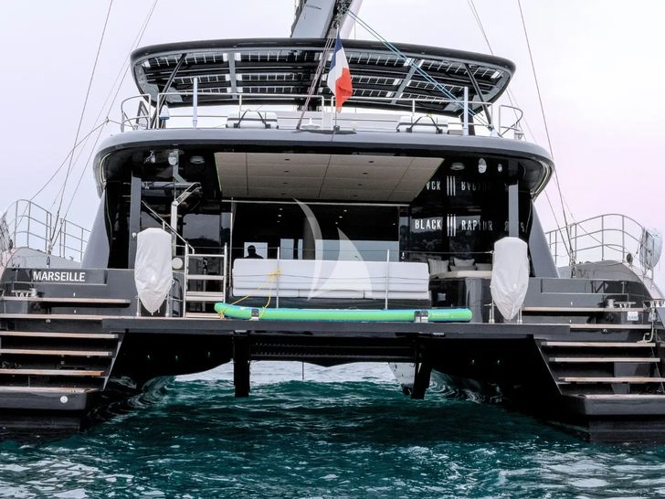 BLACK RAPTOR Sunreef 60 - aft view BLACK RAPTOR Sunreef 60 - aft view