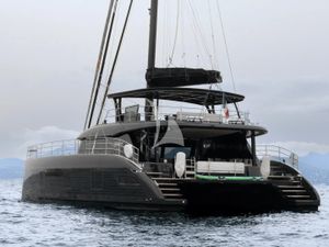 BLACK RAPTOR - Sunreef 60 - 4 Cabins - Saint Laurent du Var - Cannes - St Tropez - Monaco - France BLACK RAPTOR - Sunreef 60 - 4 Cabins - Saint Laurent du Var - Cannes - St Tropez - Monaco - France