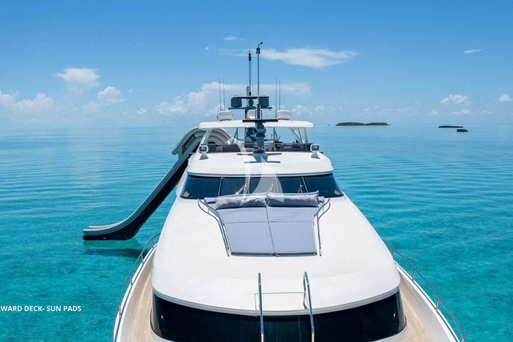 Charter Yacht BLACKSHEEP - Palmer Johnson 123 - 4 Cabins - Nassau - Exumas - Bahamas