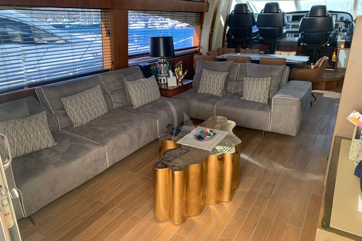 Charter Yacht BLADE 6 - Sunseeker Predator 92 - 4 Cabins - Athens - Zakynthos - Mykonos