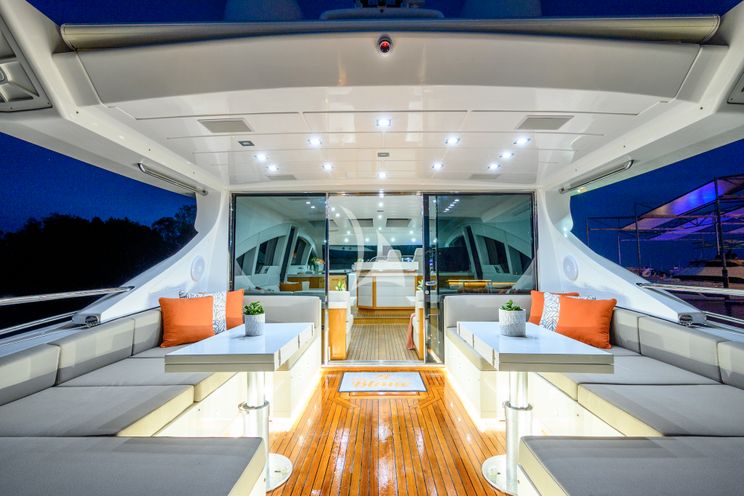 Charter Yacht BLANC - Mangusta 23m - 2 Cabins - Sydney - Whitsunday Islands - East Coast Australia