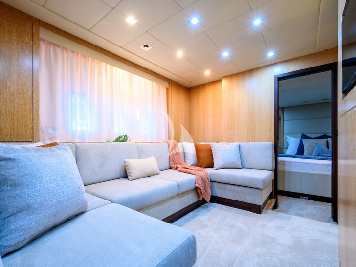 BLANC Mangusta 23m another seating area BLANC Mangusta 23m another seating area