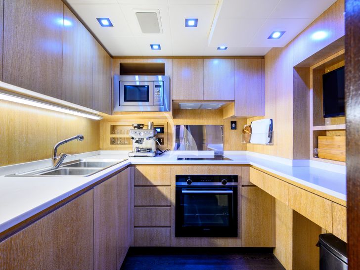 BLANC Mangusta 23m galley BLANC Mangusta 23m galley