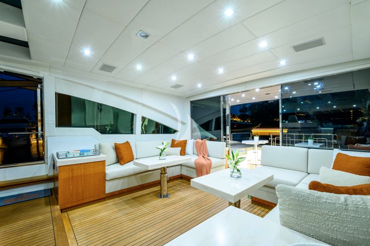 Charter Yacht BLANC - Mangusta 23m - 2 Cabins - Sydney - Whitsunday Islands - East Coast Australia