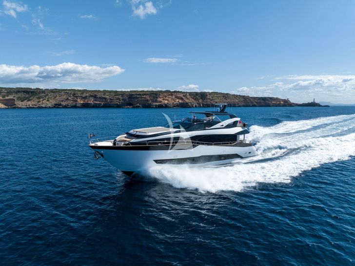 BLUE INFINITY ONE Sunseeker 95 Yacht main profile