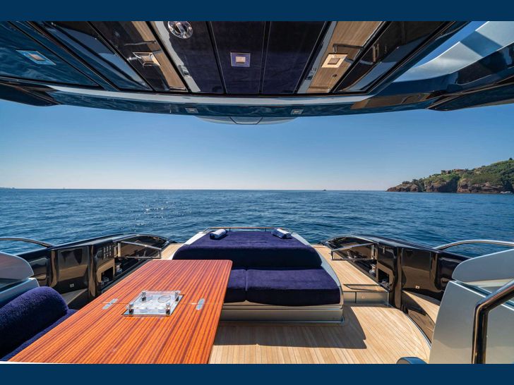 BLUE SHARK Riva 66 Ribelle aft deck dining and bronzing area