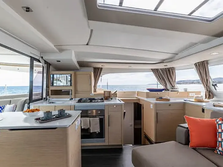 BLUE ARGO Fountaine Pajot New 44 - galley BLUE ARGO Fountaine Pajot New 44 - galley
