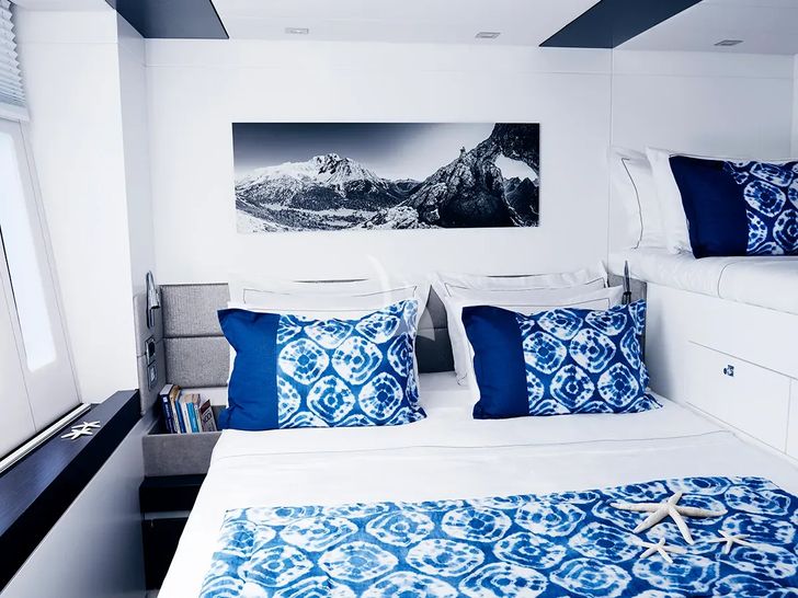 BLUE DEER Sunreef 74 - VIP cabin 2 BLUE DEER Sunreef 74 - VIP cabin 2