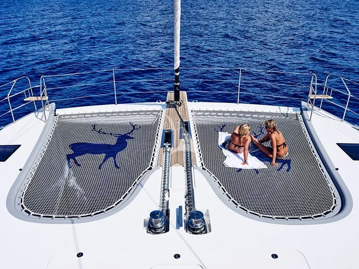 BLUE DEER Sunreef 74 - foredeck BLUE DEER Sunreef 74 - foredeck