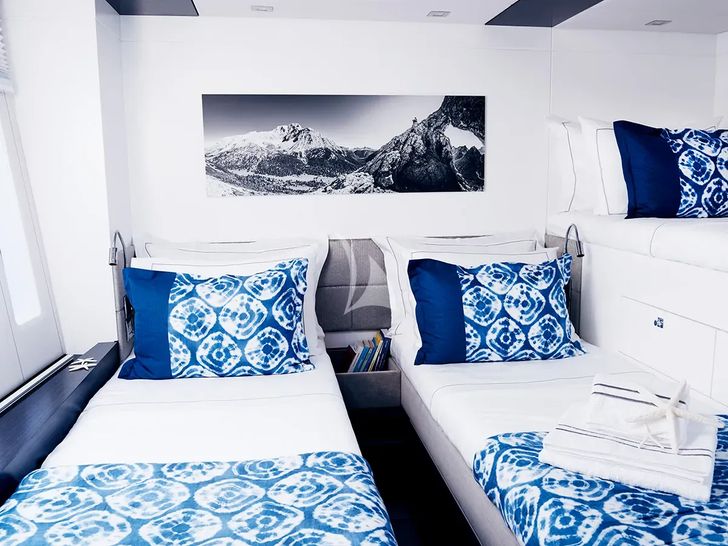 BLUE DEER Sunreef 74 - twin cabin BLUE DEER Sunreef 74 - twin cabin