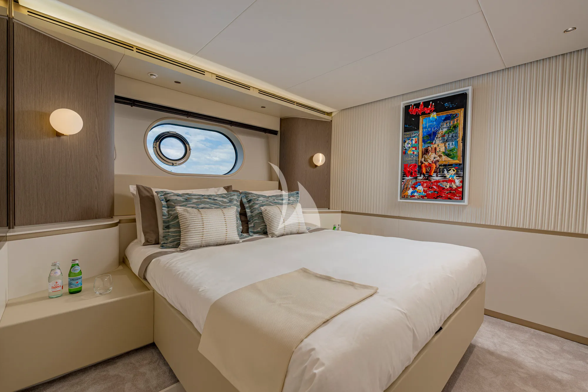 Charter Yacht BLUE EYES - Azimut Magellano 25M - 4 Cabins - Naples - Castellamare di Stabia - Capri - Positano - Amalfi Coast