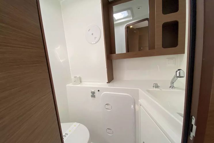 Charter Yacht BLUE EYES - Lagoon 42 - 4 Cabins - Sicily - Lipari - Palermo - Italy