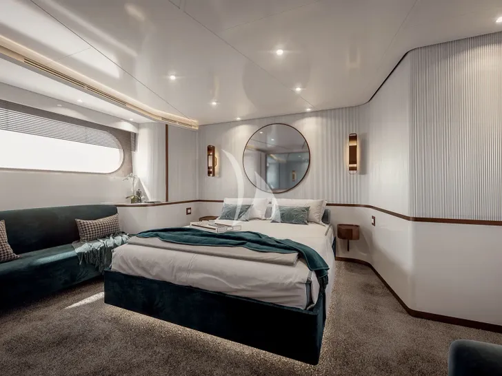 BLUE EYES Azimut Magellano 25M - master cabin BLUE EYES Azimut Magellano 25M - master cabin