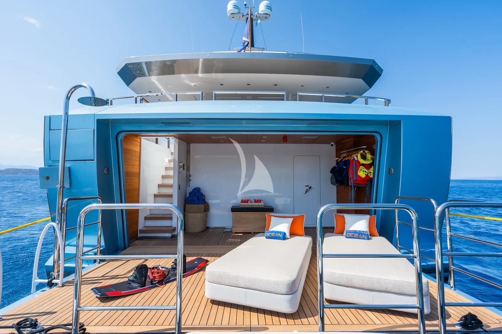 Charter Yacht BLUE MOON - Admiral 44m - 5 Cabins - Monaco - Cannes - St Tropez - Nice - Antibes - French Riviera