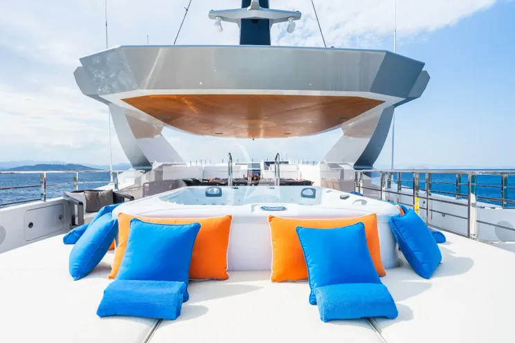 Charter Yacht BLUE MOON - Admiral 44m - 5 Cabins - Monaco - Cannes - St Tropez - Nice - Antibes - French Riviera