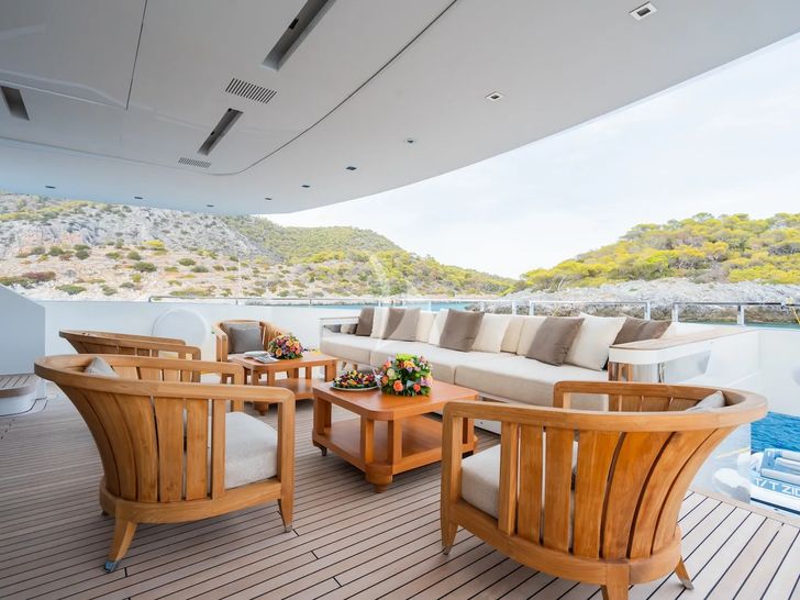 BLUE MOON Admiral 44m - main aft deck lounge BLUE MOON Admiral 44m - main aft deck lounge