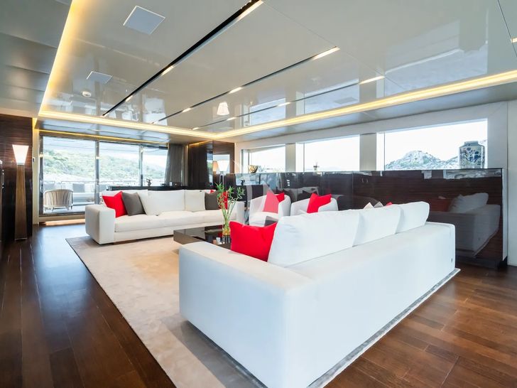 BLUE MOON Admiral 44m - main saloon lounge BLUE MOON Admiral 44m - main saloon lounge