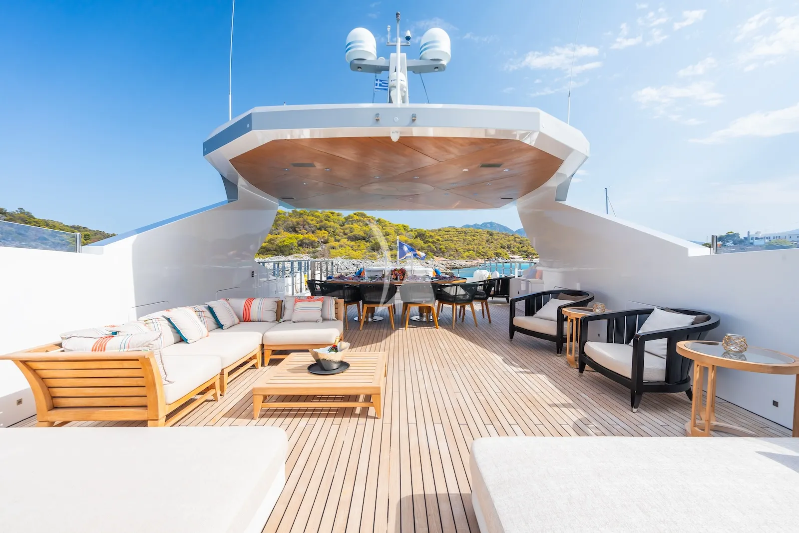 Charter Yacht BLUE MOON - Admiral 44m - 5 Cabins - Monaco - Cannes - St Tropez - Nice - Antibes - French Riviera
