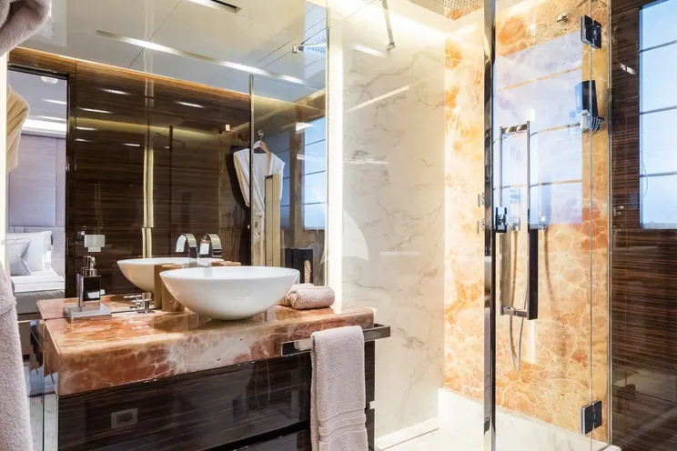 Charter Yacht BLUE MOON - Admiral 44m - 5 Cabins - Monaco - Cannes - St Tropez - Nice - Antibes - French Riviera