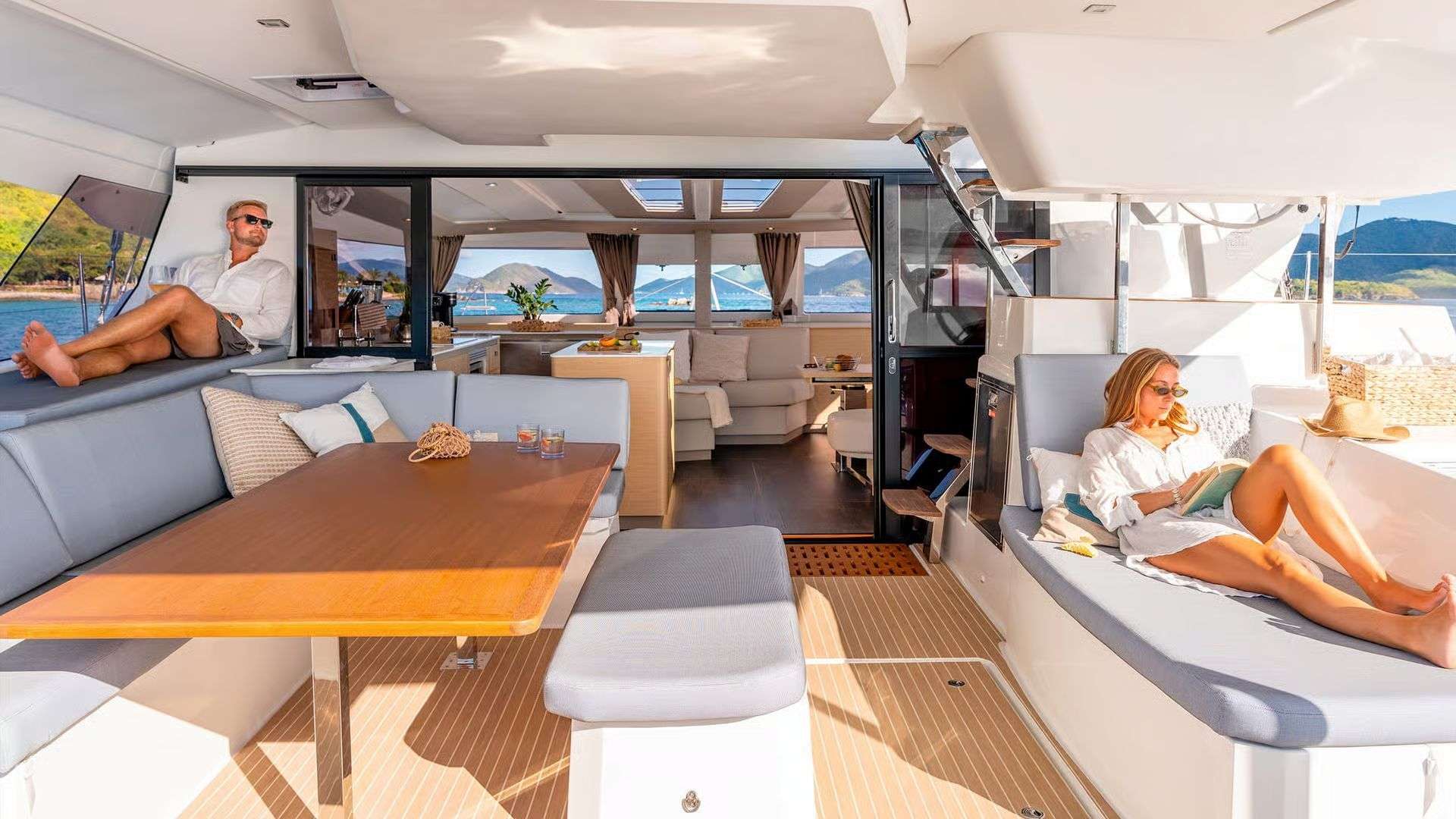 BLUE ONE Fountaine Pajot Aura 51 - aft deck