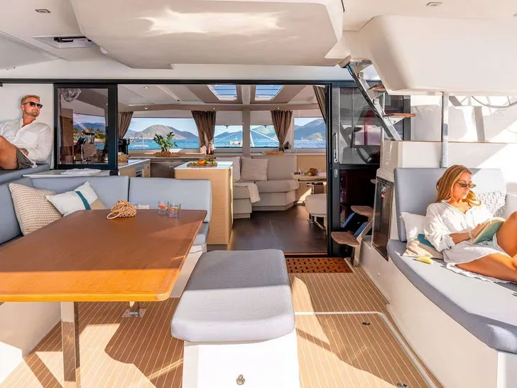 BLUE ONE Fountaine Pajot Aura 51 - aft deck BLUE ONE Fountaine Pajot Aura 51 - aft deck