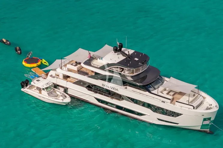 Charter Yacht BOA VIDA - Ocean Alexander 35R - 5 Cabins - Nassau - Exumas - Bahamas