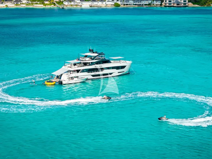 BOA VIDA Ocean Alexander 35R - aerial shot with the jet skis BOA VIDA Ocean Alexander 35R - aerial shot with the jet skis