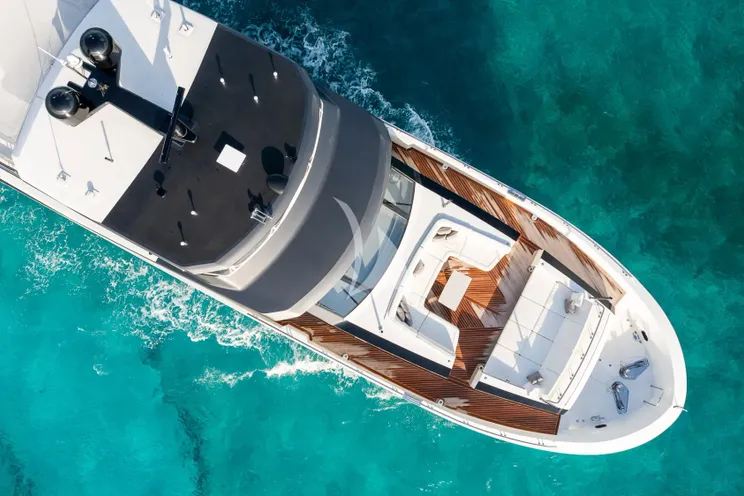 Charter Yacht BOA VIDA - Ocean Alexander 35R - 5 Cabins - Nassau - Exumas - Bahamas
