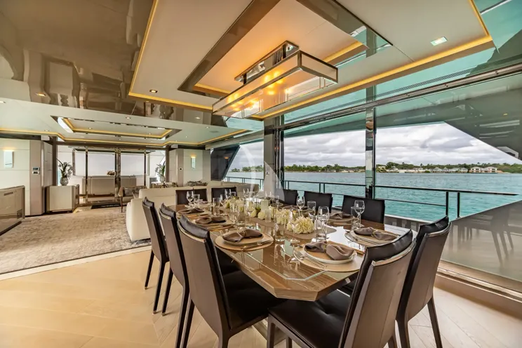 Charter Yacht BOA VIDA - Ocean Alexander 35R - 5 Cabins - Nassau - Exumas - Bahamas