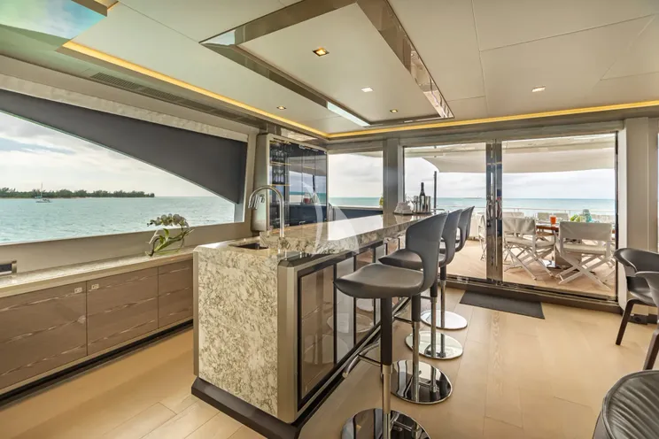 Charter Yacht BOA VIDA - Ocean Alexander 35R - 5 Cabins - Nassau - Exumas - Bahamas
