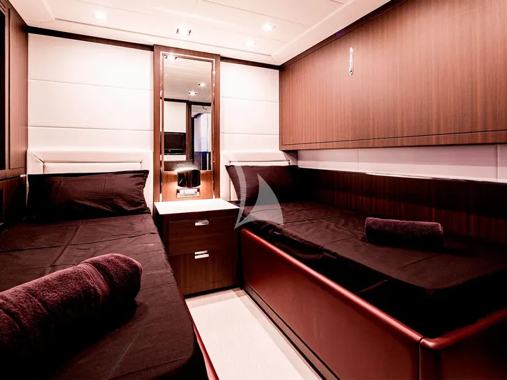 BOBY Mangusta 80 - twin cabin BOBY Mangusta 80 - twin cabin