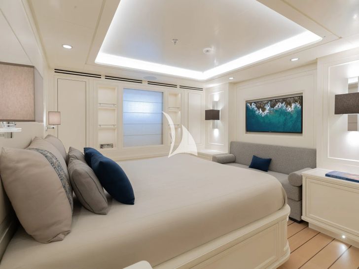 BOJI Codecasa 43 VIP cabin 2 BOJI Codecasa 43 VIP cabin 2