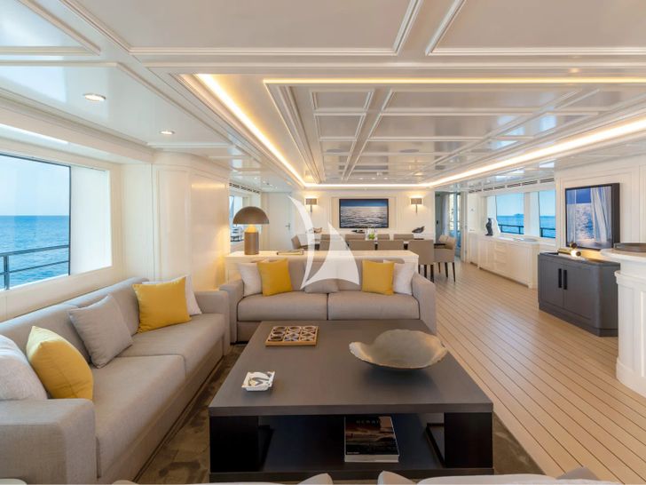 BOJI Codecasa 43 main saloon seating BOJI Codecasa 43 main saloon seating