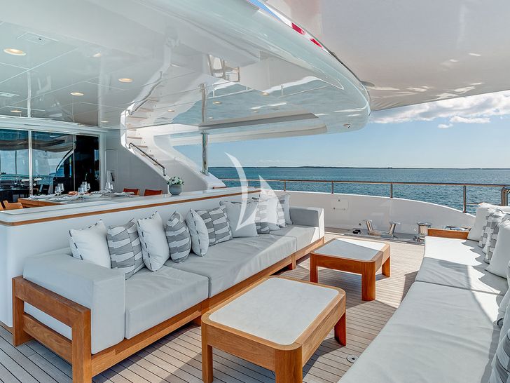 BON VIVANT 50m Codecasa Aft Deck BON VIVANT 50m Codecasa Aft Deck