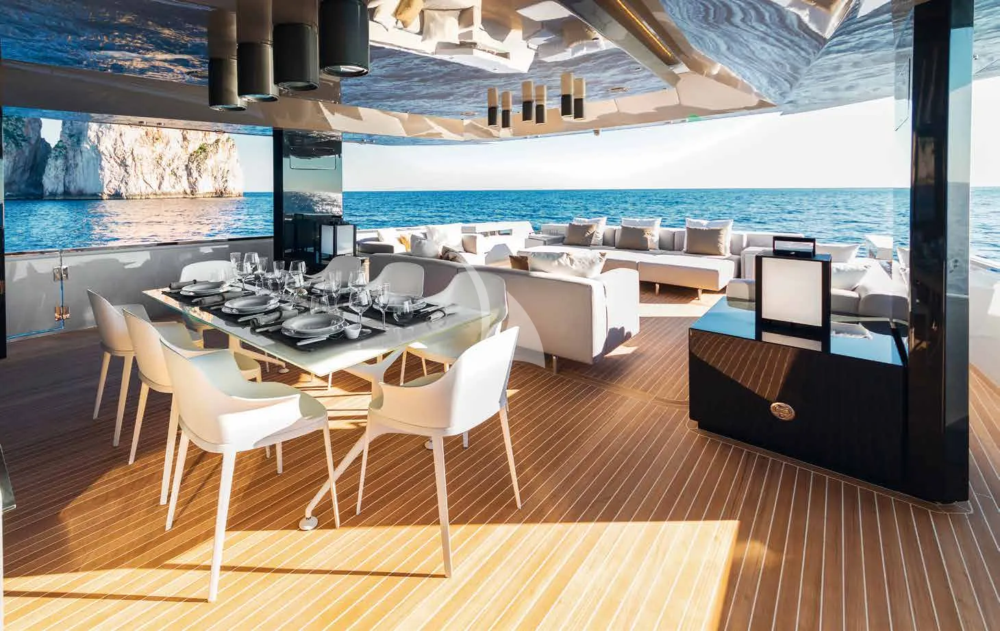 BOOM SHAKALAKA Arcadia A85 - aft deck and dining area seamless integration