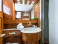 BORA BORA Admiral 27 - master cabin bathroom BORA BORA Admiral 27 - master cabin bathroom