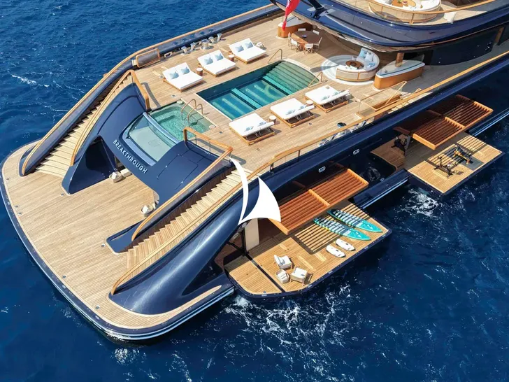 BREAKTHROUGH Feadship 118m - aft deck BREAKTHROUGH Feadship 118m - aft deck