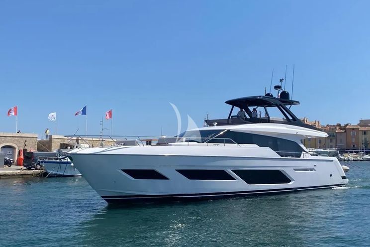 Charter Yacht BREEZE - Ferretti 720 - 4 Cabins - St Tropez - Cannes - Nice - Monaco - Antibes - French Riviera