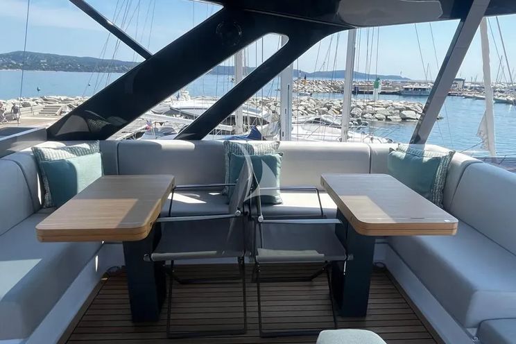 Charter Yacht BREEZE - Ferretti 720 - 4 Cabins - St Tropez - Cannes - Nice - Monaco - Antibes - French Riviera