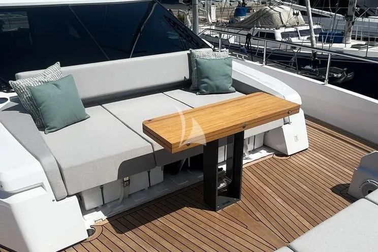 Charter Yacht BREEZE - Ferretti 720 - 4 Cabins - St Tropez - Cannes - Nice - Monaco - Antibes - French Riviera