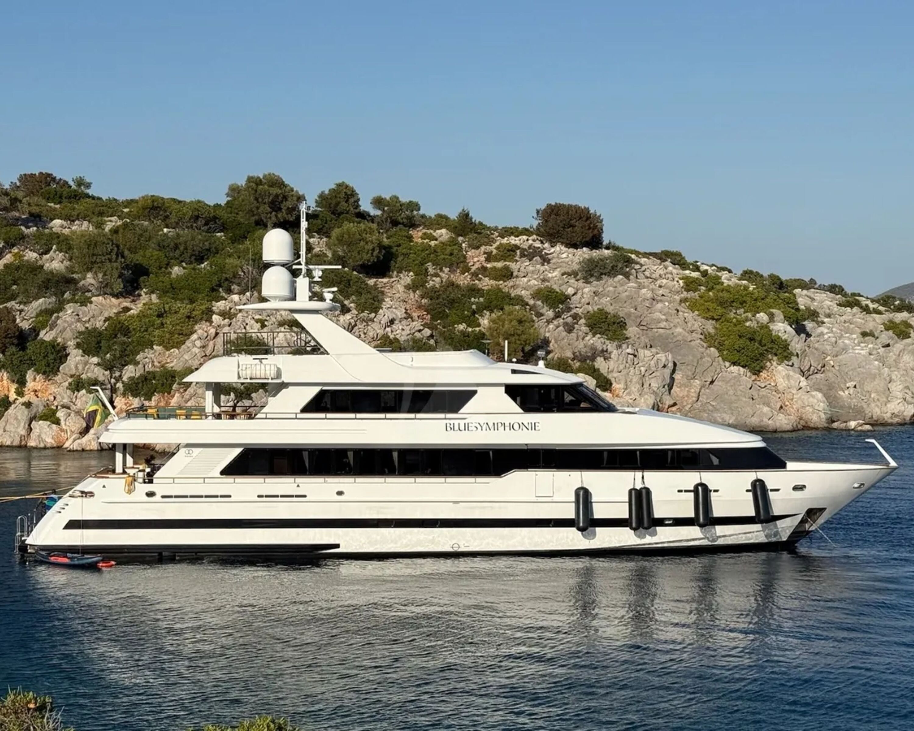 BLUE SYMPHONIE - Moonen 37m - 5 Cabins - Athens - Mykonos - Paros - Cyclades - Greece
