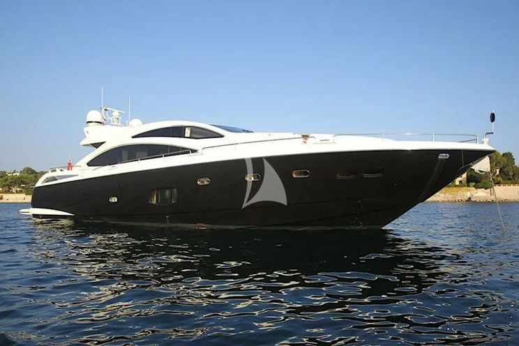Charter Yacht BST SUNRISE - Sunseeker Predator 84 - 4 Cabins - St Tropez - Cannes - Nice - Antibes - French Riviera