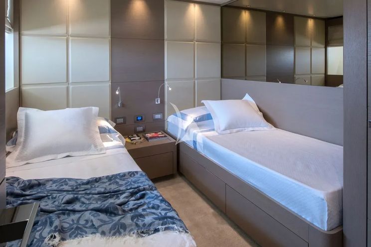 Charter Yacht BST SUNRISE II - Sanlorenzo SD92 - 5 Cabins - St Tropez - Nice - Antibes - Cannes - French Riviera - Monaco