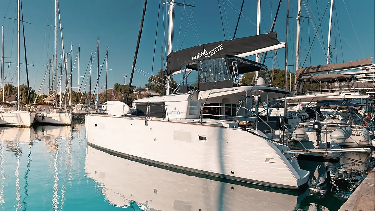 BUENA SUERTE - Lagoon 450 - 4 Cabins - Athens - Mykonos - Paros - Greece