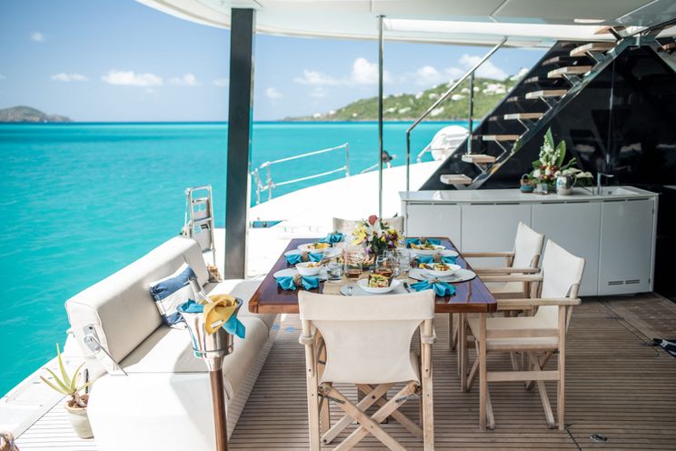 Charter Yacht BUNDALONG - Sunreef 80 - 4 Cabins - St Barths - Grenadines - Costa Rica