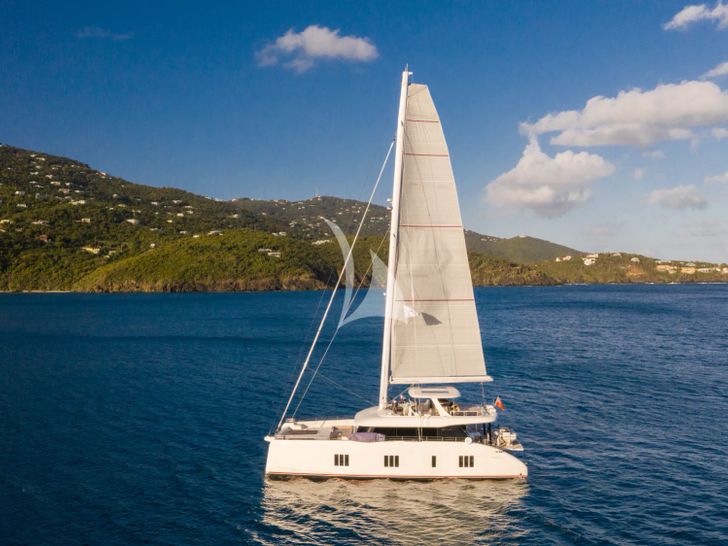 BUNDALONG Sunreef 80 Aft Deck Sailing BUNDALONG Sunreef 80 Aft Deck Sailing
