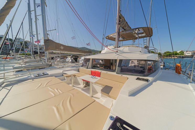 Charter Yacht BALI 4.3 - 6 Cabins(4 Double + 2 Single)- 2020 - Athens - Lefkas - Preveza