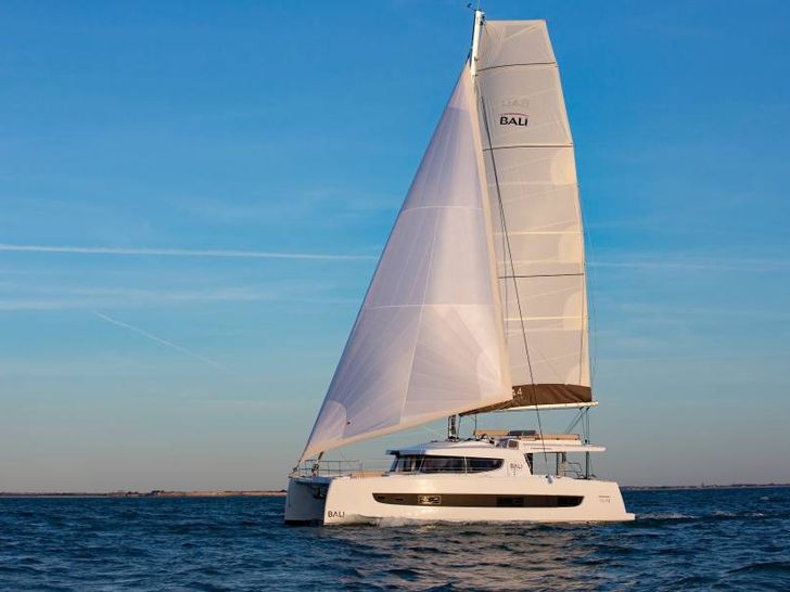 BALI 4.4 - Exterior BALI 4.4 - Exterior
