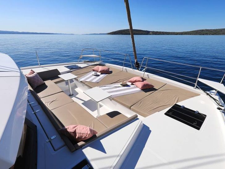 Bali 4.5 - Flybridge Bali 4.5 - Flybridge