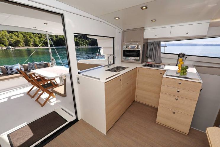 Charter Yacht BALI 4.5 - 6 Cabins(4 Double + 2 Single)- 2019 - Split - Hvar - Dubrovnik
